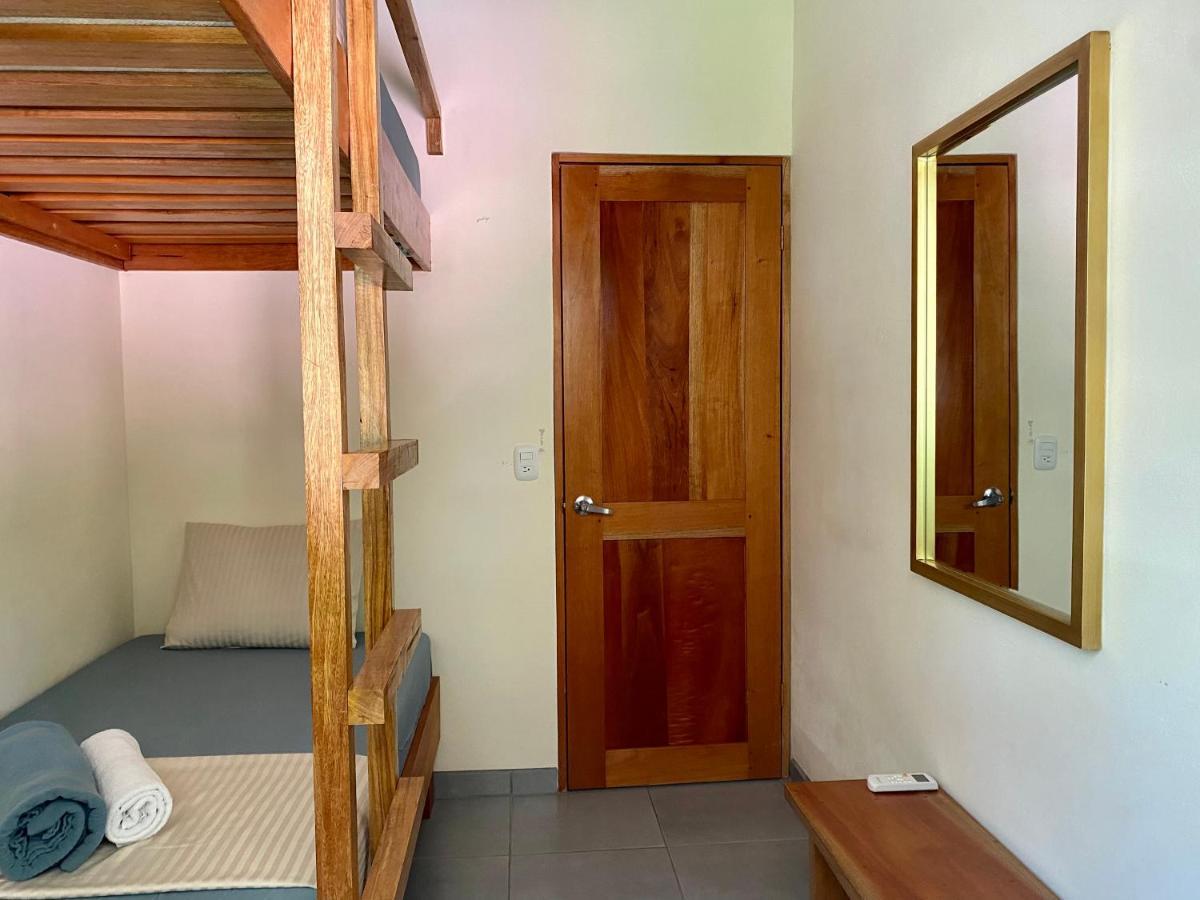 El Hostel Del Patio Тортугеро Экстерьер фото